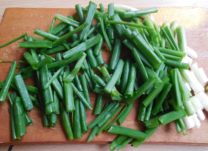 Маринованная редиска со свеклой и зеленым луком - вкусный салат из редиски
