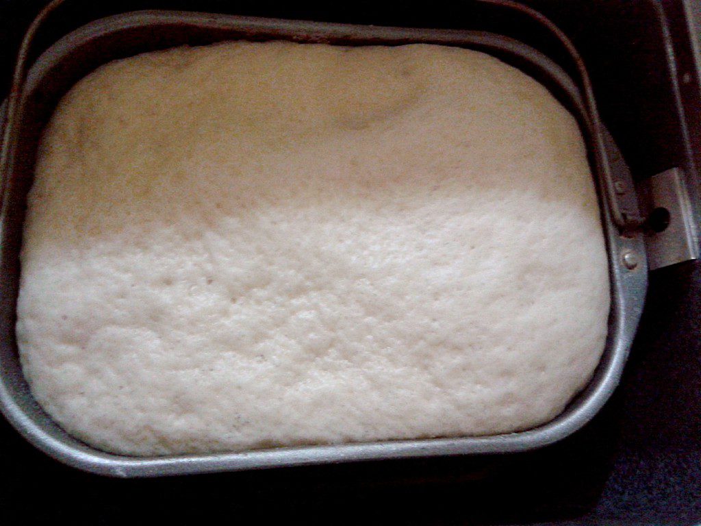 Рецепт свежего теста для хлебопечки