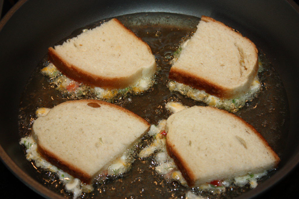 Простые Бутерброды На Сковороде С Фото