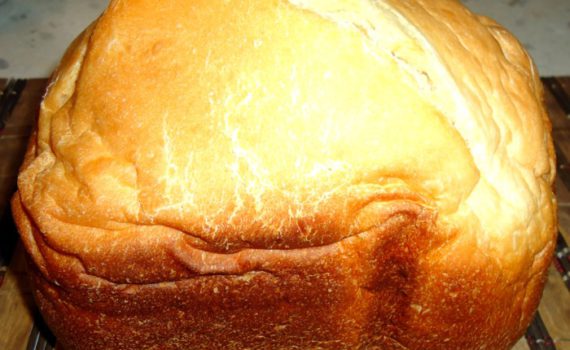Простой и вкусный домашний хлеб в хлебопечке