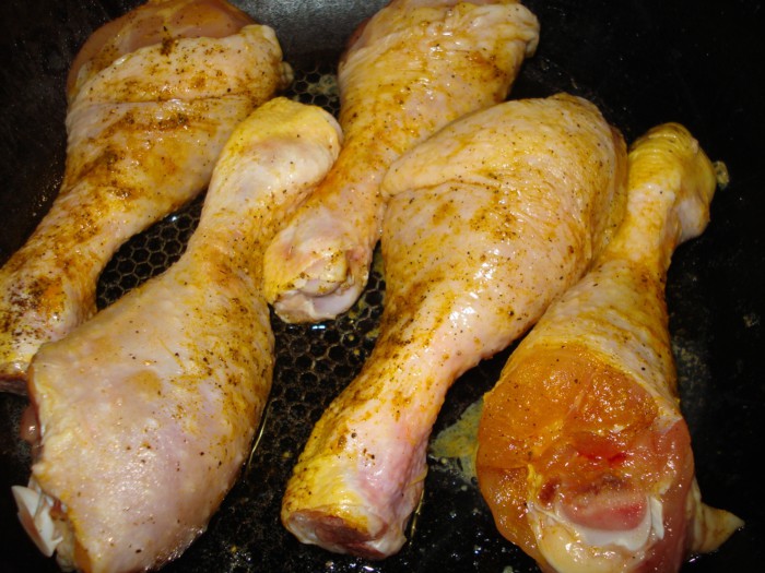 Пряные куриные голени в соевом соусе