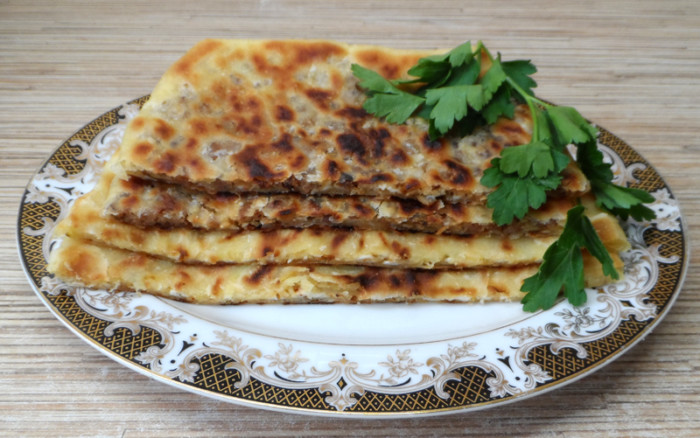 Гезлеме - турецкие лепешки с начинкой