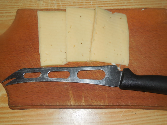 Горячие бутерброды с крабовыми палочками и сыром запеченные в духовке