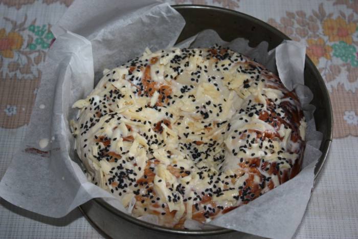 Горячие бутерброды с сыром из узбекской лепешки