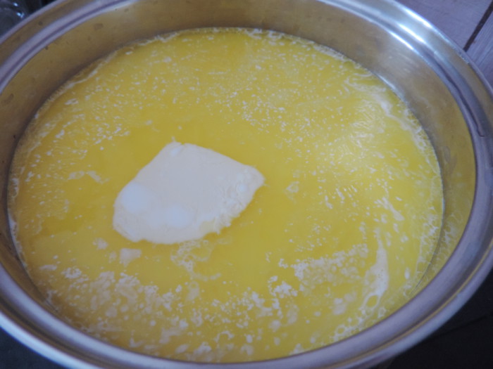 Домашнее молочное мороженое на желтках с крахмалом