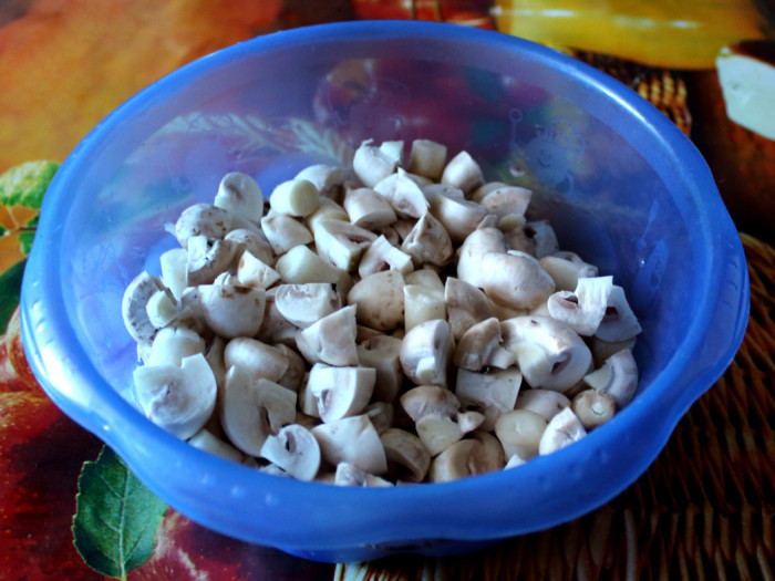 Картофель с грибами запеченный в духовке