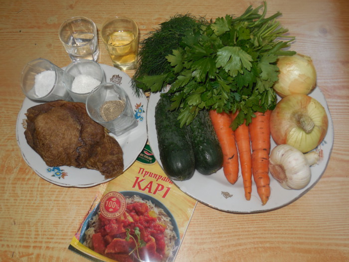 Салат с мясом по-корейски с огурцами и морковью