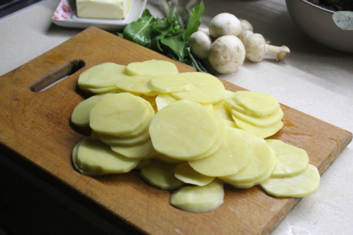 Запеканка из картошки с грибами