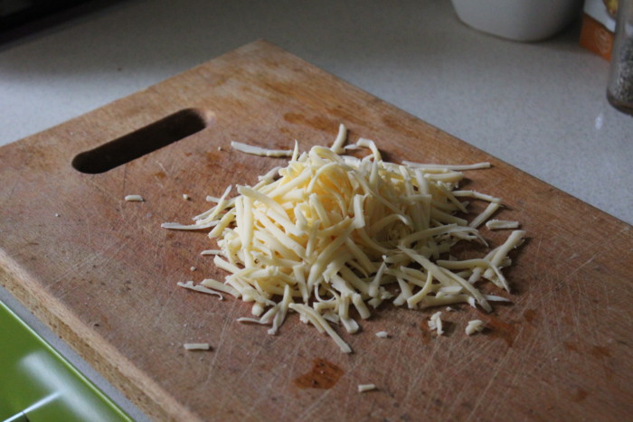 Печеная картошка с сыром в духовке - праздничный гарнир из картофеля