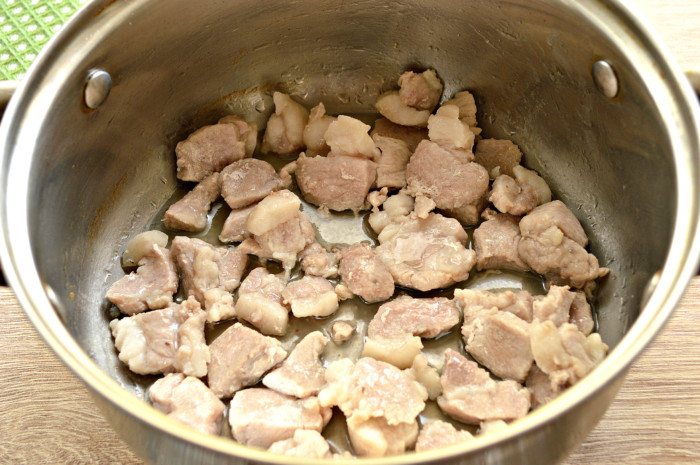 Как приготовить мясную подливу из свинины к гречке