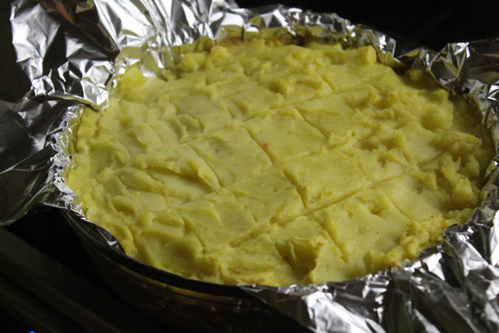 Английский пастуший пирог с фаршем и грибами - картофельная запеканка или пирог без теста