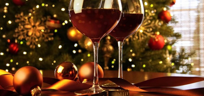 Новогодние напитки и алкогольные и безалкогольные коктейли - какие напитки пить на Новый год